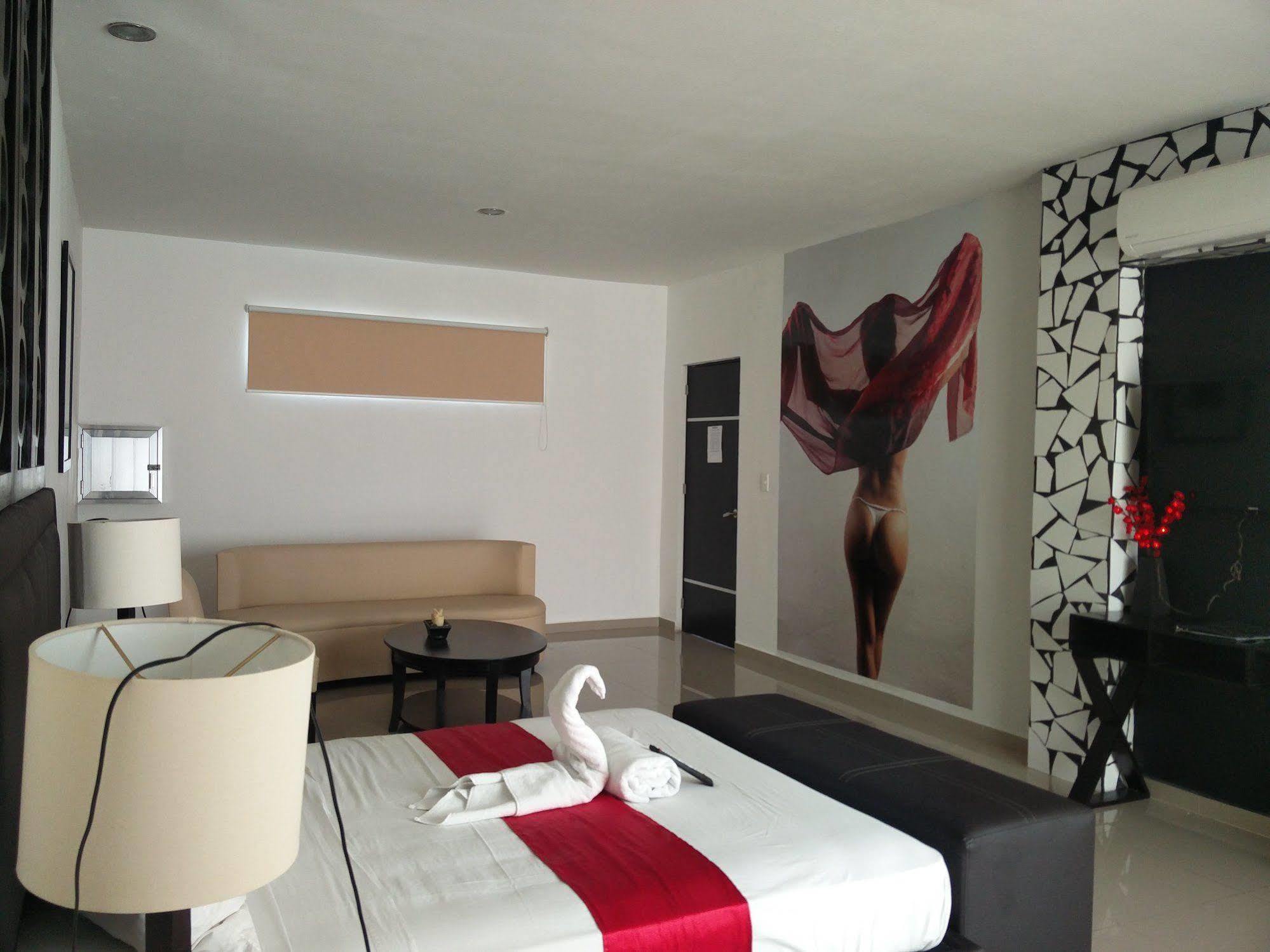 Vita Love Hotel Mérida Exteriör bild